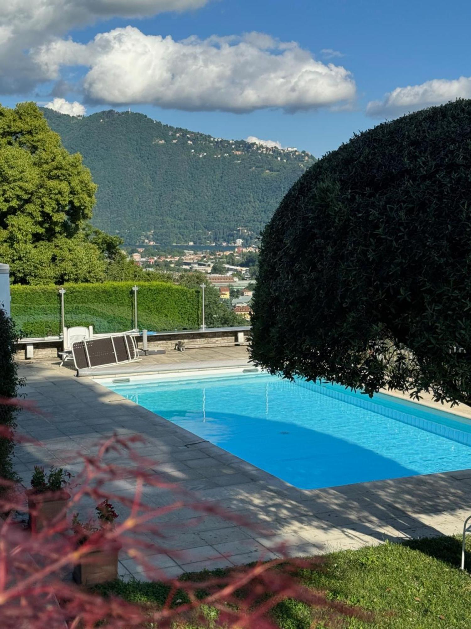 Veralto - Modern Suite With Como Lake View Vacallo Extérieur photo